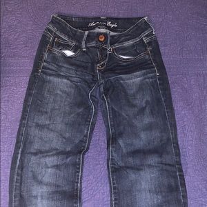 American Eagle blue jeans